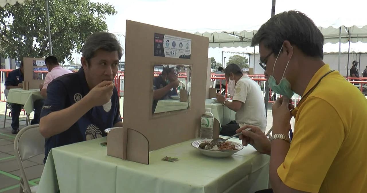 บุรีรัมย์พร้อมคลายล็อก 1 พ.ค. ทำตัวอย่างร้านอาหาร เว้นระยะ-มีฉากกั้น