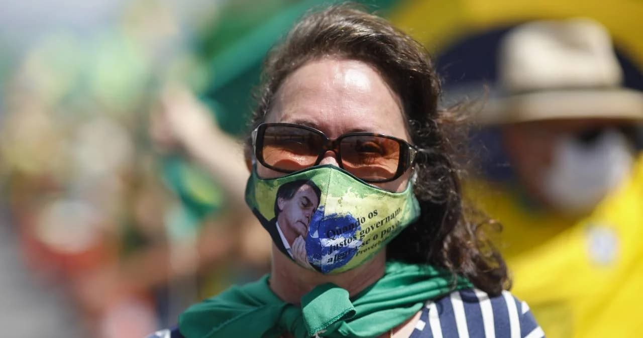 ยอดผู้เสียชีวิตจากโควิด-19 ในบราซิลทะลุ 5 พันราย ด้านประธานาธิบดีตอบแล้วยังไง