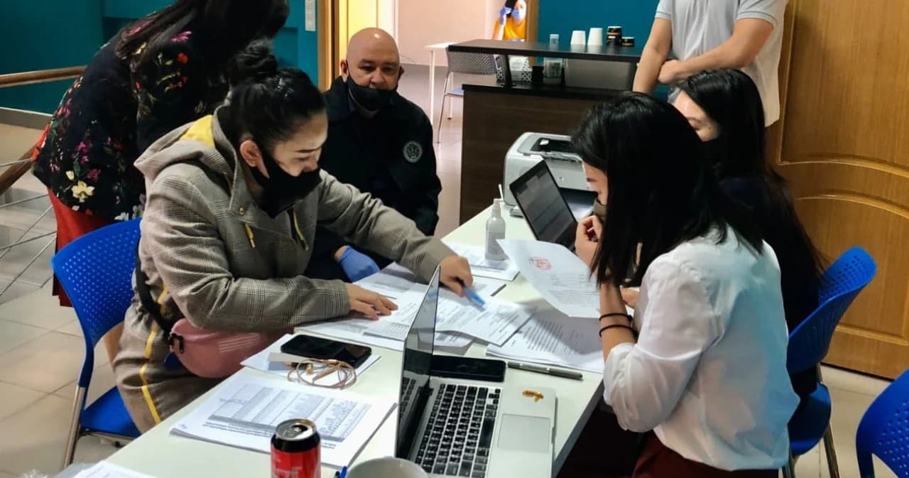 สถานทูต ส่ง 70 คนไทยในรัสเซียกลับบ้าน พร้อมกักตัว 14 วันตามกำหนด