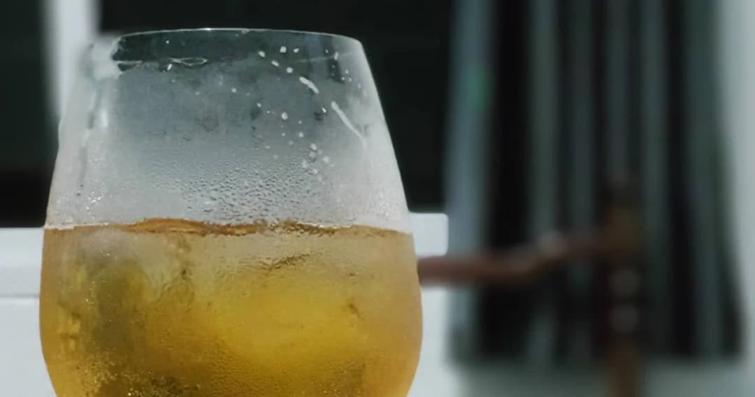 แพทย์หวั่นโควิดระลอก 2 มาเร็วเกินคาด แนะกลางเดือน พ.ค. เหมาะปล่อยขายเหล้า-เบียร์