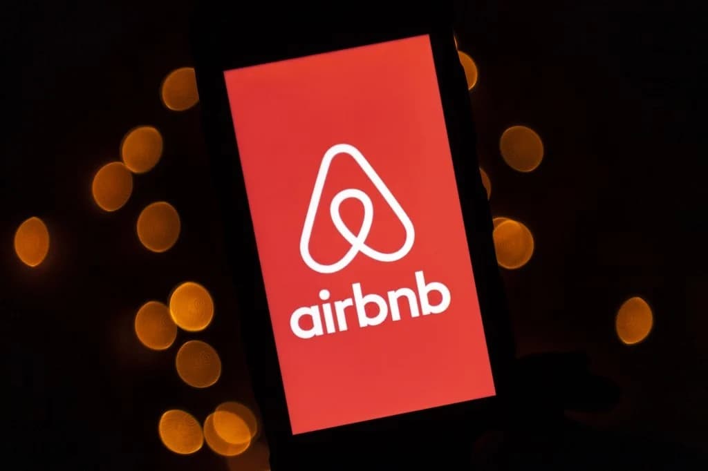 Airbnb ปลดพนักงานร้อยละ 25 รวม 1,900 คนทันที ผลกระทบโควิด-19 สู่ธุรกิจท่องเที่ยว