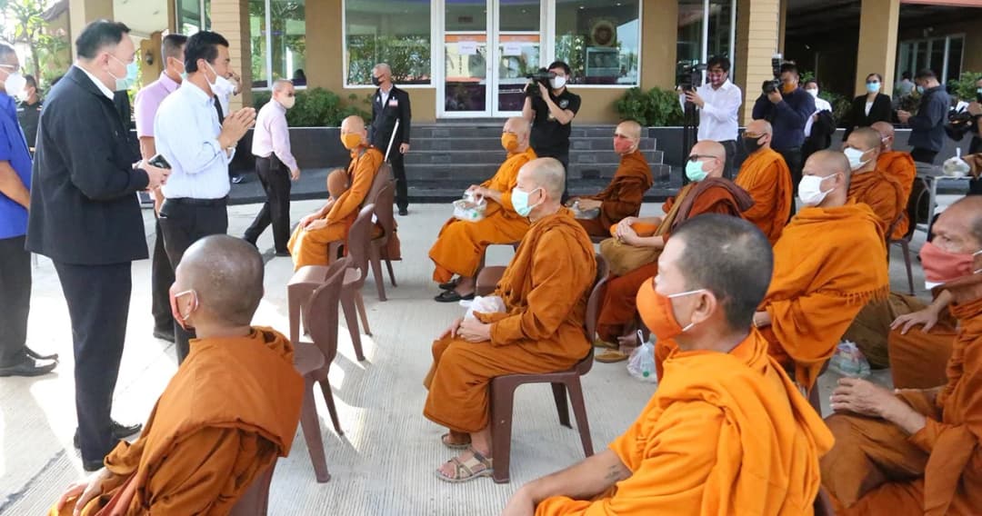 คณะสงฆ์กักตัวครบ 14 วัน ไม่พบติดเชื้อโควิด-19