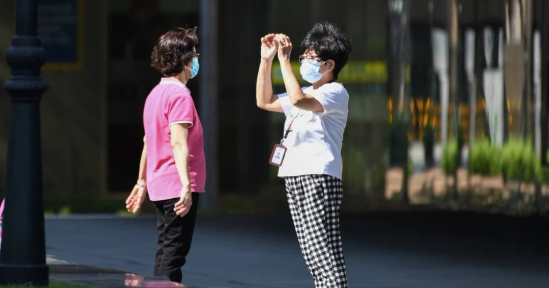 สิงคโปร์พบผู้ติดเชื้อโควิดรายใหม่ 876 รายในวันเดียว