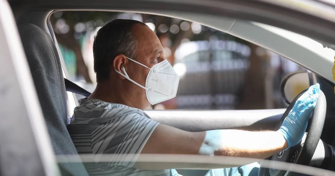 อูเบอร์ให้พนักงานเซลฟีเพื่อเช็กการสวมหน้ากากก่อนให้บริการ