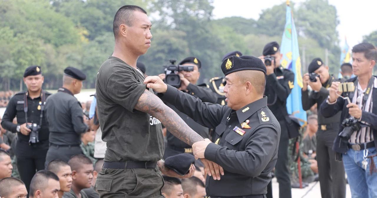 ทบ.ย้ำปรับเกณฑ์ มีรอยสักสมัครนายสิบได้ ส่วนรอยนอกร่มผ้ามีเครื่องมือลบให้