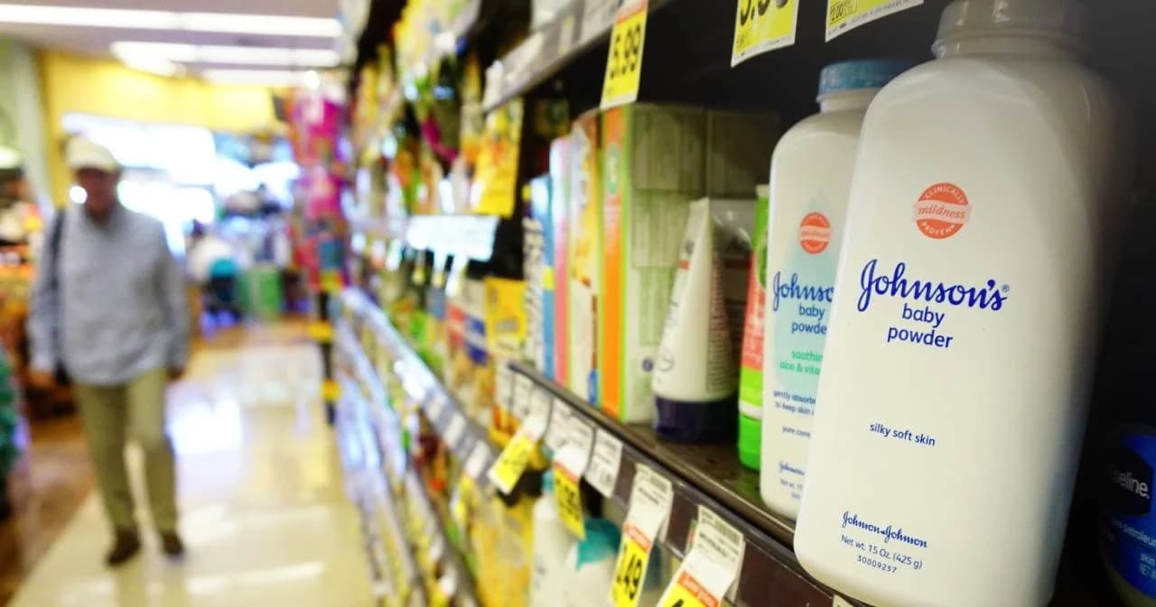 จอห์นสันประกาศเลิกขายแป้งในสหรัฐฯ-แคนาดา