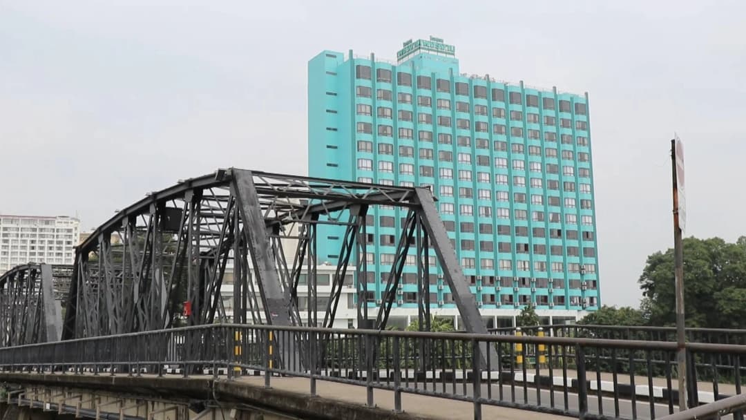 โรงแรมเชียงใหม่รีโนเวท กลุ่มอนุรักษ์กังวลเรื่องสี เทศบาลยืนยันทำได้นอกเขตคุมโทน