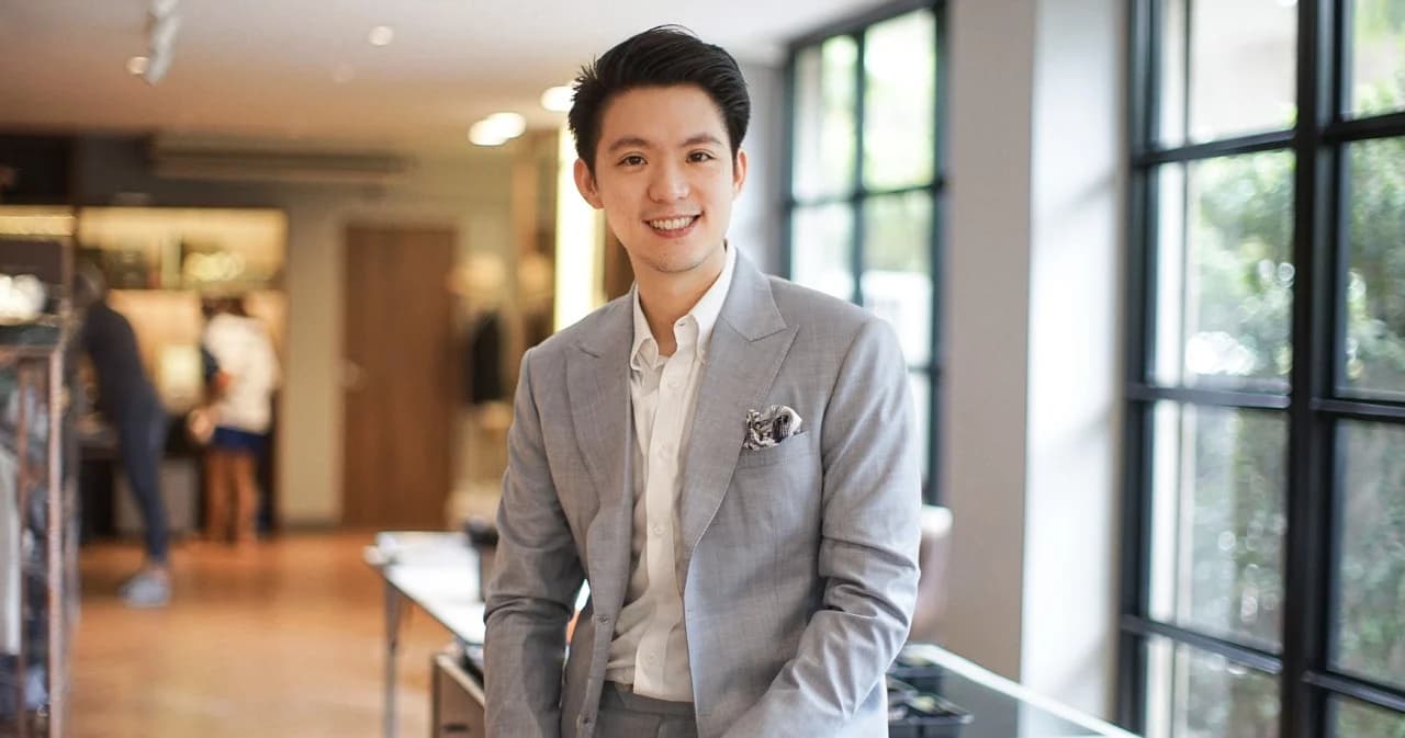 "สน จันทร์ศุภฤกษ์" จากชุดสูทสู่สูตรหมูย่าง ประคองพนักงานร้อยชีวิตอยู่รอด