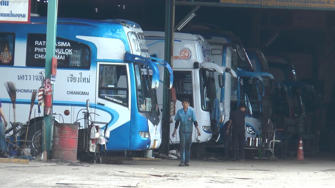 แบกรับต้นทุนน้ำมันแพงไม่ไหว สมาคมกิจการรถโดยสารฯ ลดเที่ยววิ่ง 80% เริ่ม 1 ก.ค.นี้