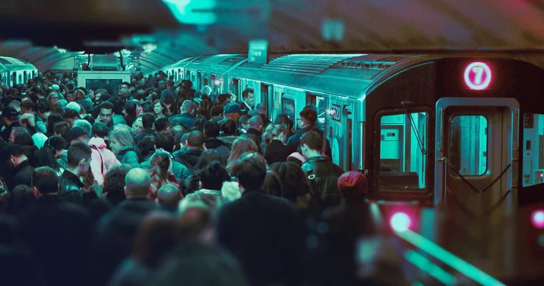 นักวิจัยพบเชื้อโควิด-19 กระจายได้ไกลถึง 4.5 เมตร ในพื้นที่จำกัด การระบายอากาศไม่ดี