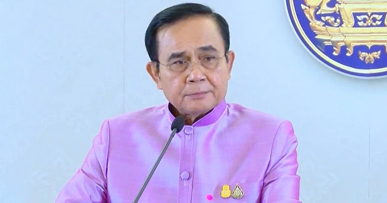 “อย่าเพิ่งถามถึงวันหยุดสงกรานต์-ปลดล็อกระยะที่ 4” นายกฯ บอกต้องรอดูสถานการณ์โควิด