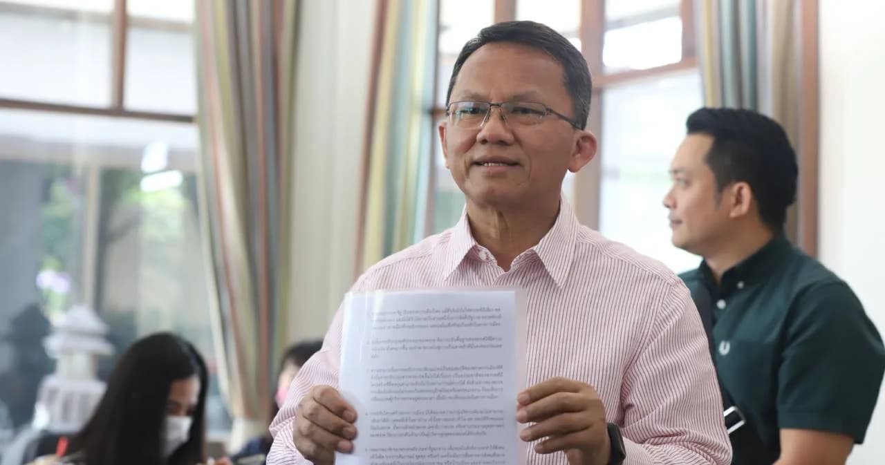 “สมศักดิ์” ยันต้องปรับ กก.บริหาร มุ่ง พลังประชารัฐ เป็นพรรคอันดับ 1 – บิ๊กป้อม จุดแข็งนำพรรคได้