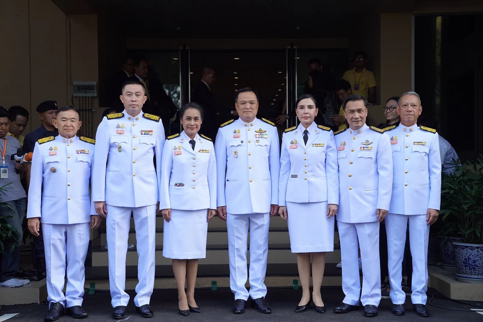 7 รัฐมนตรีภูมิใจไทย ลาประชุม ครม. คาดไม่เห็นด้วยขยายสัมปทานรถไฟฟ้าสายสีเขียว