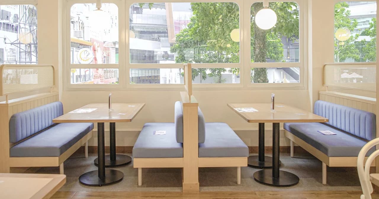 “สีฟ้า” คิดเร็ว บริหารสภาพคล่อง พาพนักงาน 1,000 ชีวิตฝ่าวิกฤติ