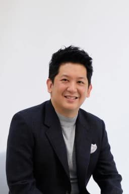 ดร.พีท - พีรภัทร