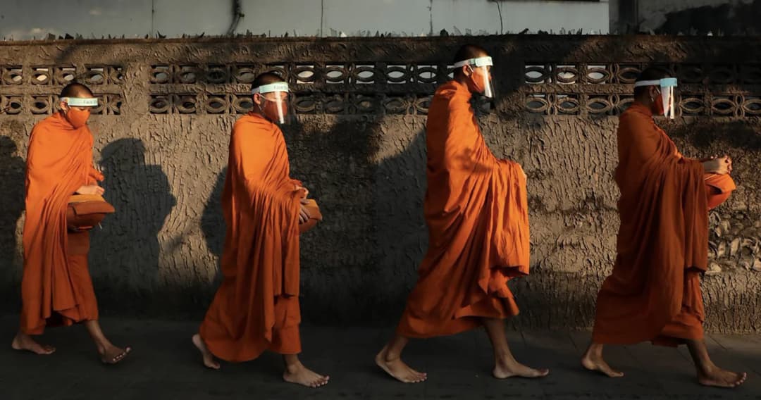 เทพไท เสนอเพิ่มเงินเยียวยาพระจากวันละ 60 เป็น 100 บาท เป็นโอกาสทำบุญประเทศ