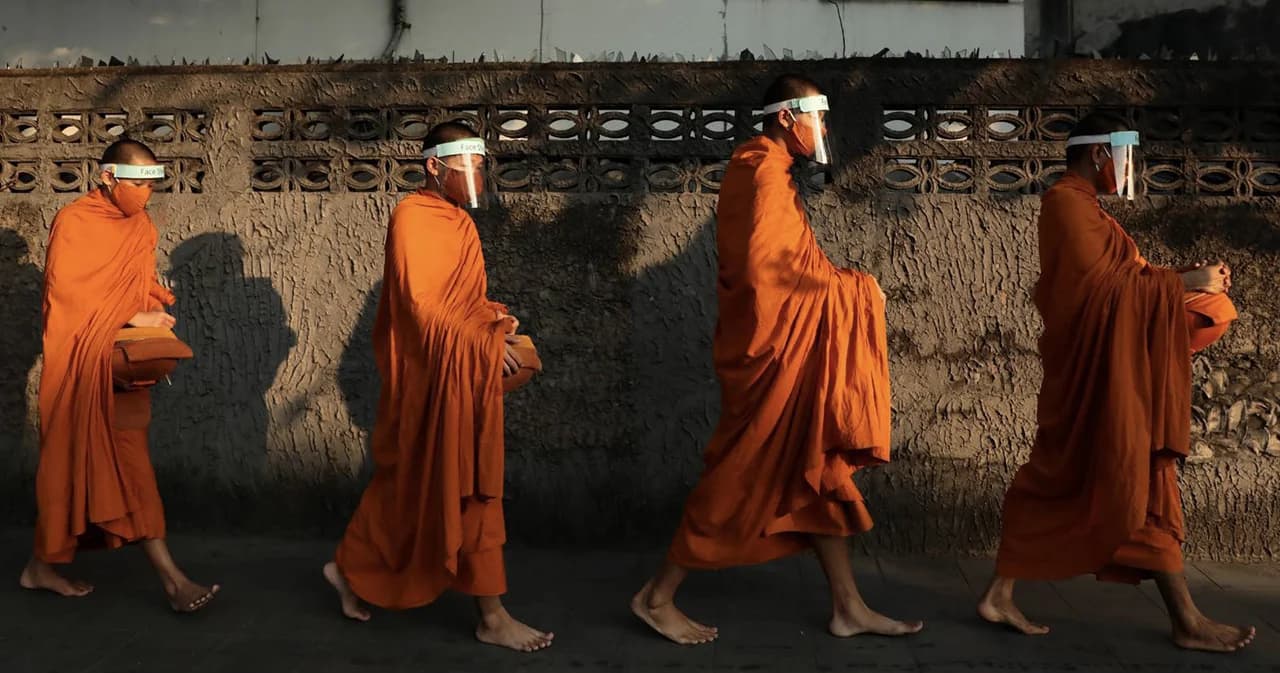 เทพไท เสนอเพิ่มเงินเยียวยาพระจากวันละ 60 เป็น 100 บาท เป็นโอกาสทำบุญประเทศ