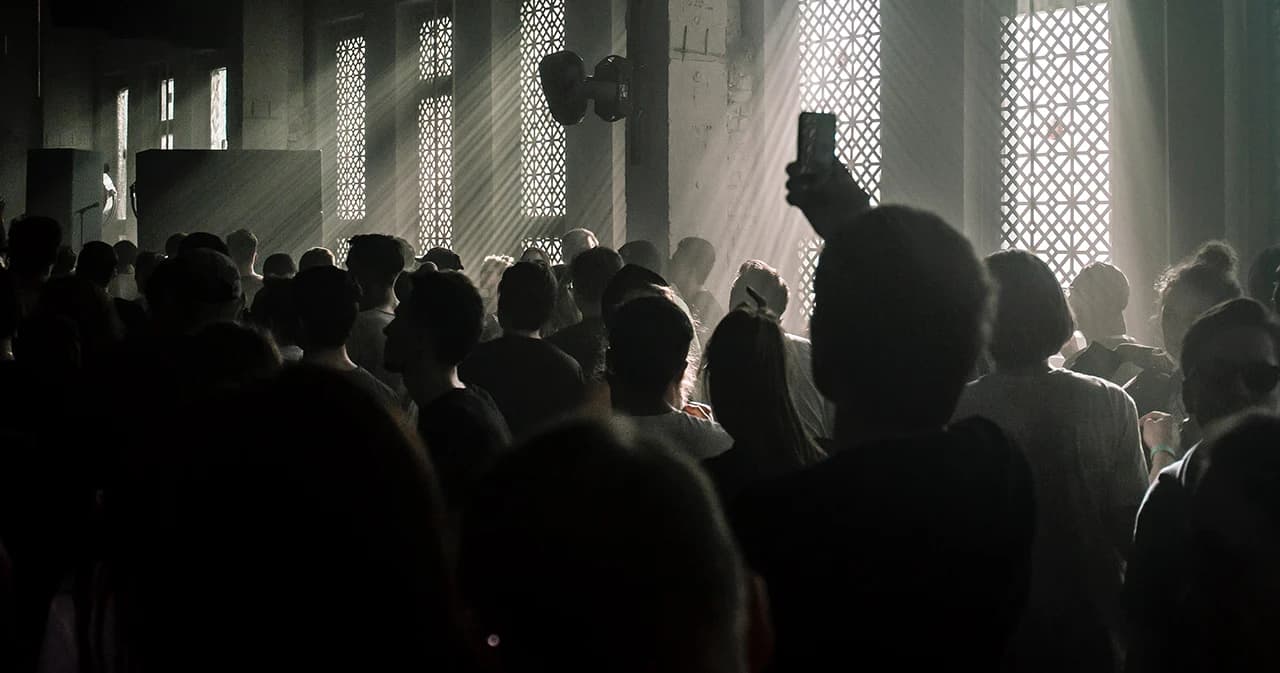 ผ่อนปรนระยะที่ 4 โฆษก กทม. แนะร้านอาหารจะแสดงดนตรีได้ต้องมีใบอนุญาต