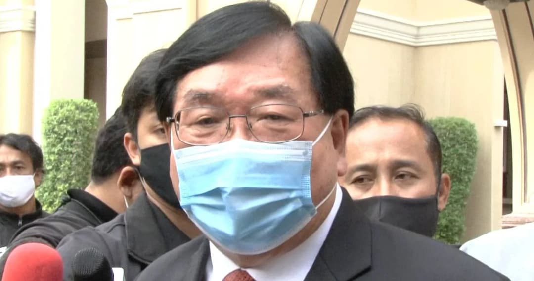 ประภัตร โพธสุธน ขอโทษรถขบวนเบียดชาวบ้าน หลังโดนโซเชียลถล่ม