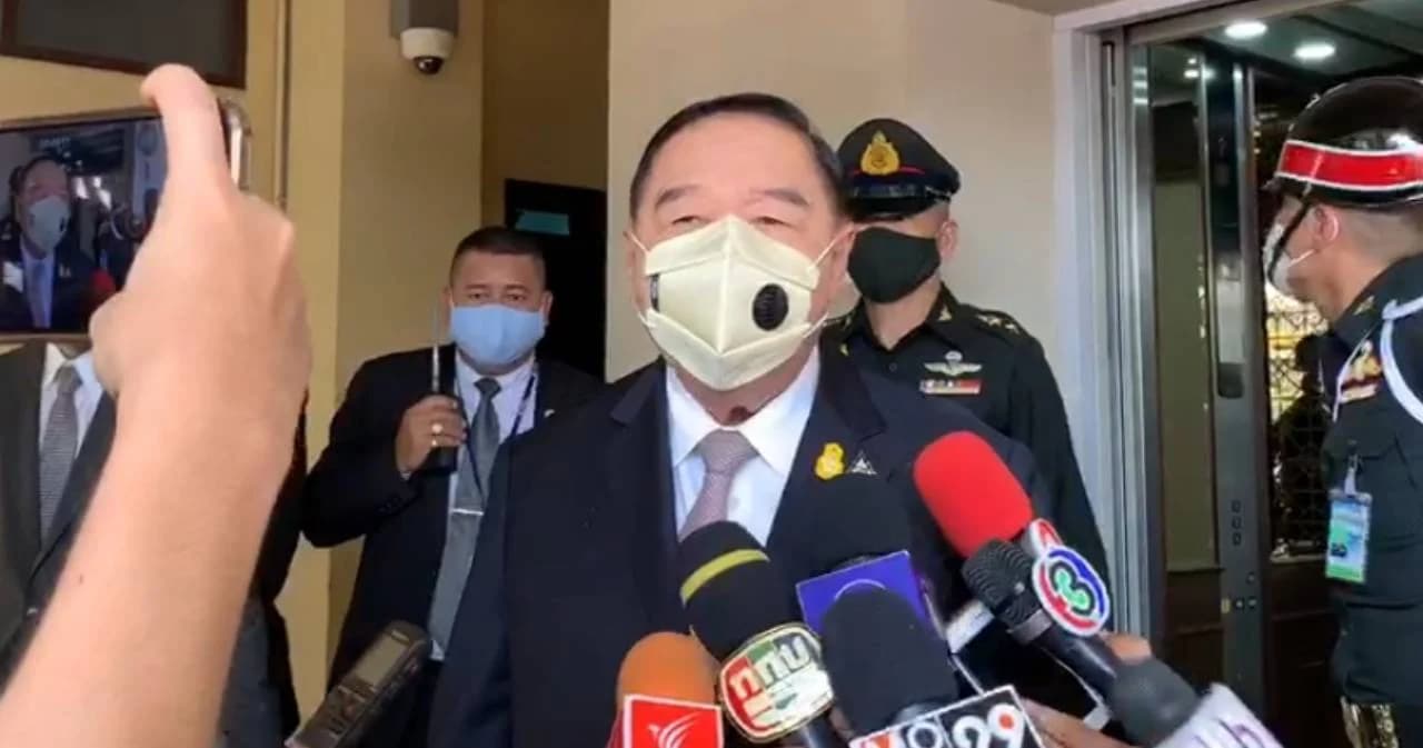 “บิ๊กป้อม” บอก “ฌอน บูรณะหิรัญ” ชมเป็นผู้ใหญ่ใจดีเป็นเรื่องของบุคคล