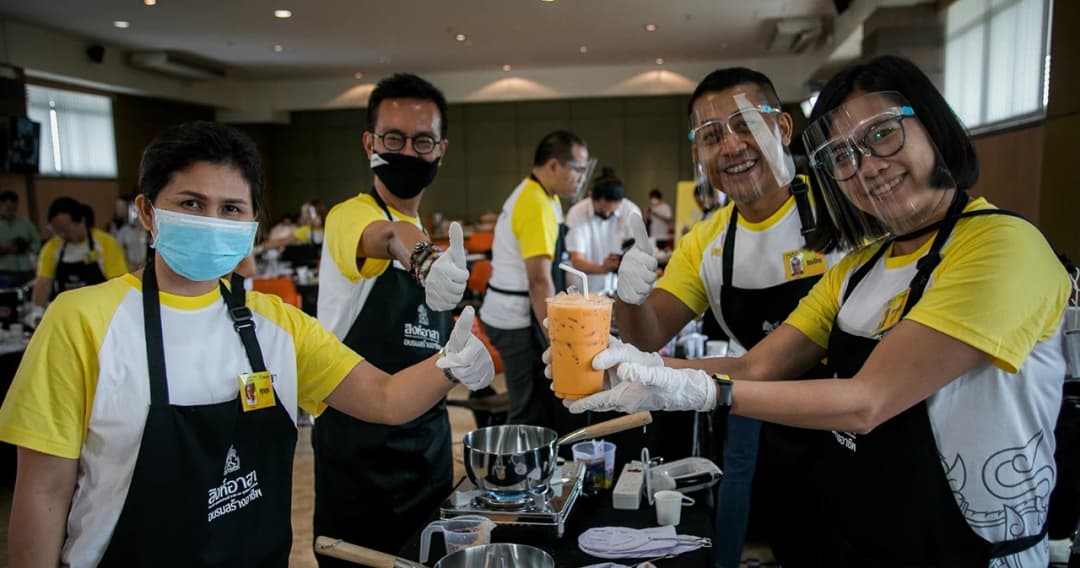 สิงห์อาสาสร้างอาชีพ เปิดสอนเมนู “เครื่องดื่มร้อน-เย็นเต็มสูตร” อร่อยง่ายทำขายได้ทันที