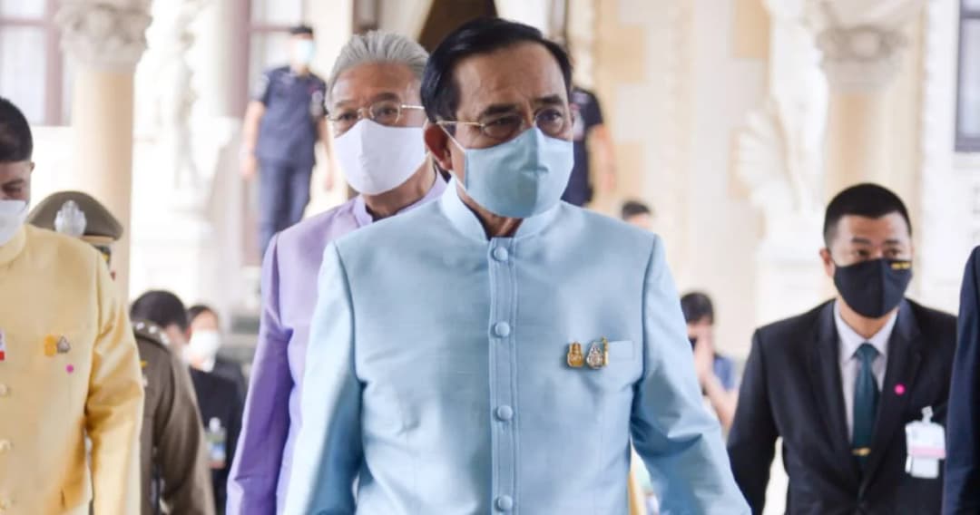 นายกฯ สั่งดูแลพนักงานองค์การค้าของสกสค. ถูกเลิกจ้าง ชี้องค์กรรัฐต้องปรับไม่เช่นนั้นก็อุ้ยอ้าย