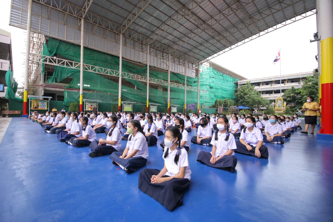 เปิดเรียนออนไซต์เต็มรูปแบบ 17 พ.ค. นร. ติดเชื้อไม่มีอาการ-เสี่ยงสูงวัคซีนครบเข้าเรียนได้