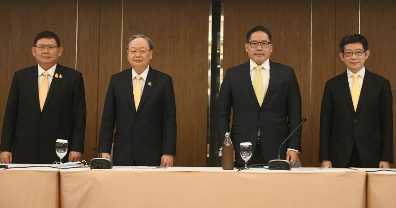 4 กุมารจับมือลาออกจากพปชร. อนาคตตำแหน่งรัฐมนตรีให้นายกฯ ตัดสินใจ