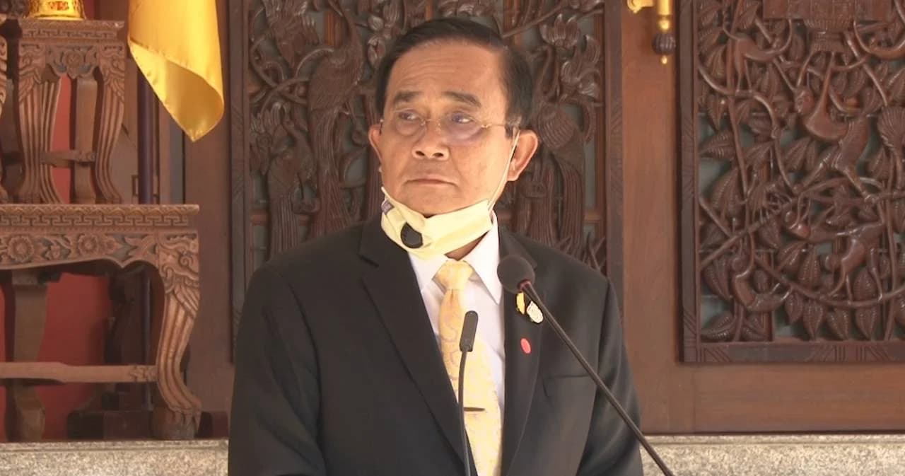 นายกฯ ส่งสัญญาณเริ่มปรับครม.วันนี้ เลื่อนประชุมครม.เศรษฐกิจ ยืนยันเป็นไปไม่ได้ 3 ป. แตกกัน