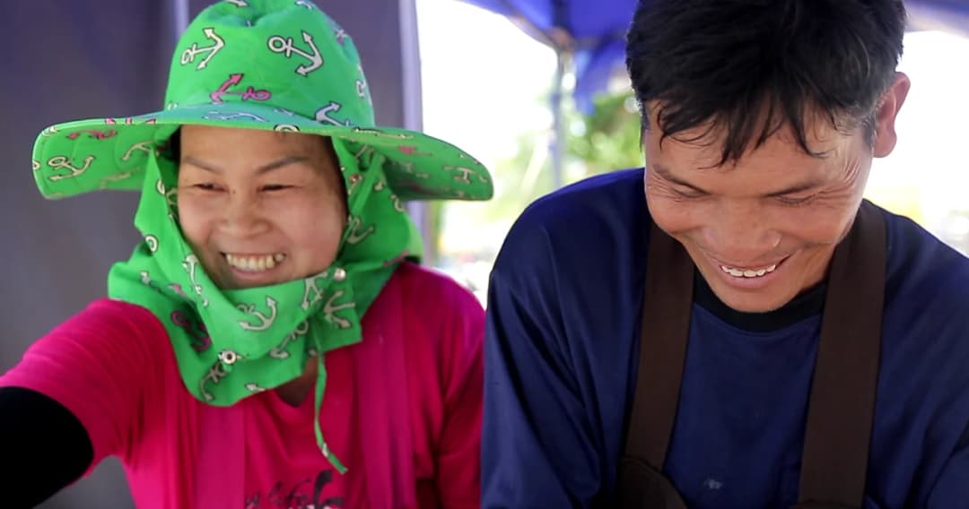 ‘ข้าวโพดอบโอ่ง ล.เลิฟ’ พลังครอบครัวผลักดันสองสามีภรรยาราชบุรีสานฝันเป็นเจ้าของกิจการ