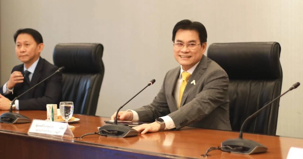 ทลายไซโล “เกษตรผลิต พาณิชย์ตลาด” ตั้งเป้าเกษตรกรหลุดพ้นความยากจน