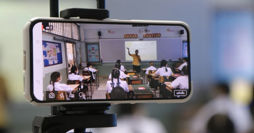 สพฐ. แจ้ง 4,532 โรงเรียนทั่วประเทศ ยังไม่ให้เปิดเรียนเต็มรูปแบบ100% ต้องรอศบค.เคาะก่อน