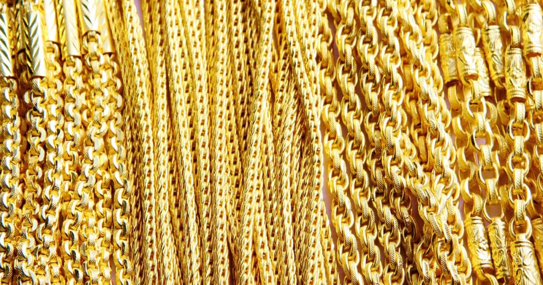 ราคาทองผันผวน 8 ครั้ง ทองรูปพรรณราคาพุ่ง 30,100.00 บาท