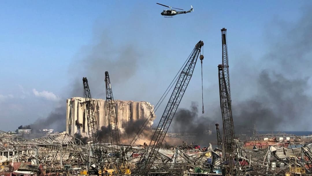 กู้ภัยเลบานอนเร่งหาร่างผู้สูญหายจากเหตุระเบิดเบรุต ยอดตายล่าสุด 137 ศพ เจ็บกว่า 5,000 คน