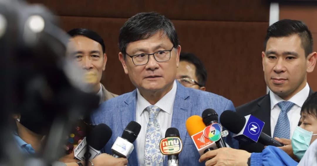 ‘เอนก’ สั่งผู้บริหารมหาวิทยาลัยทั่วประเทศ คุมเข้มชุมนุมห้ามจาบจ้วง