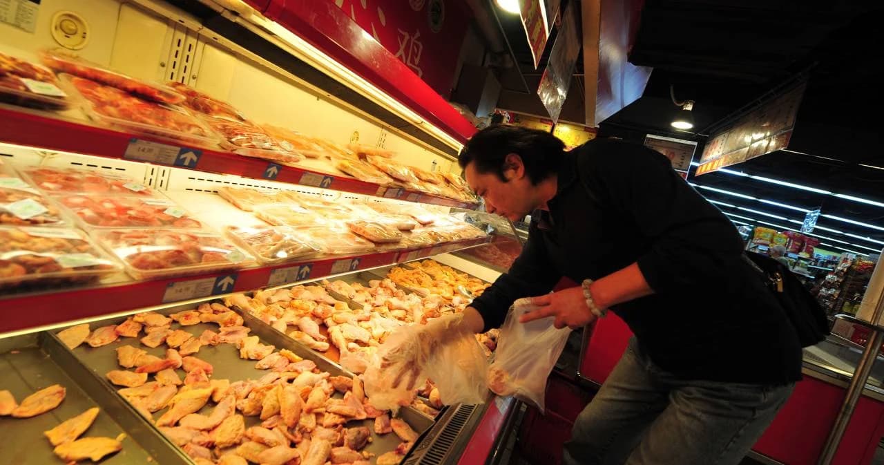 ฟิลิปปินส์ระงับนำเข้าไก่จากบราซิล หลังจีนตรวจเนื้อไก่ปนเปื้อนโควิด-19