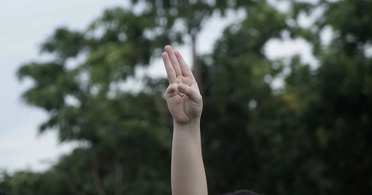 นักวิชาการลงชื่ออาสาเป็นนายประกันให้ผู้ถูกดำเนินคดีจากการชุมนุม