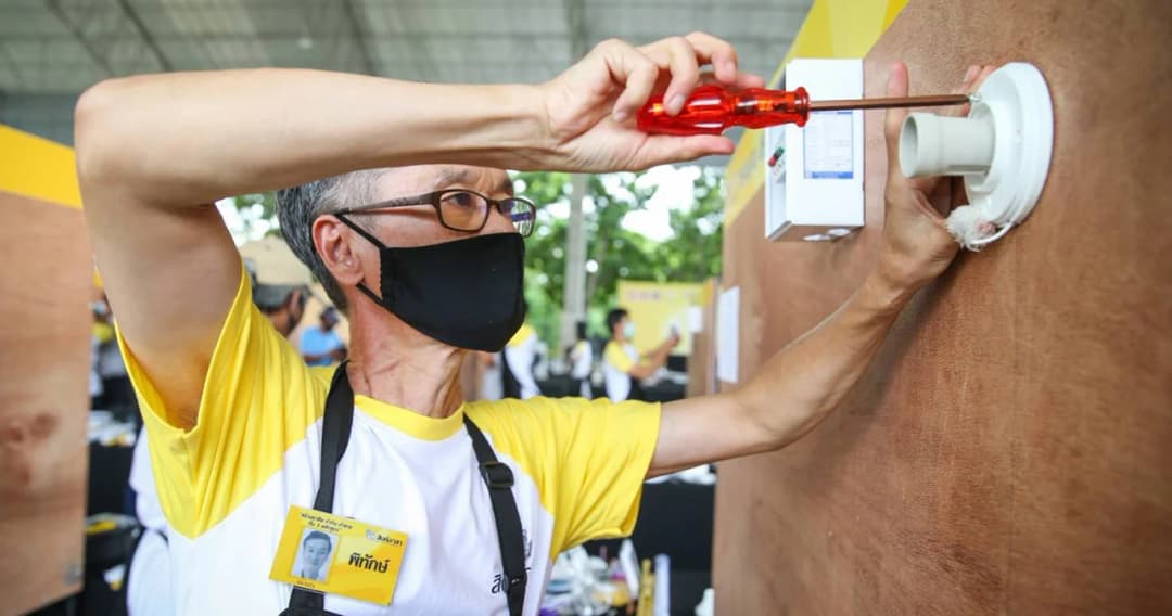สิงห์อาสาจับมือสถาบันอาชีวศึกษาฯ อบรม “ช่างไฟฟ้าบ้าน” สร้างอาชีพฝ่าวิกฤตโควิด-19