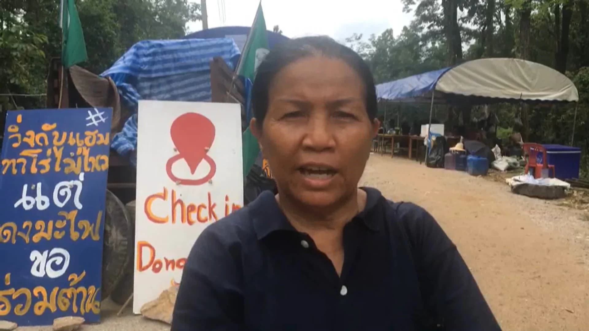 ชาวบ้านปิดทางเข้าเหมืองหินดงมะไฟ เป็นวันที่ 5 รอความคืบหน้าศาลปกครองสูงสุด