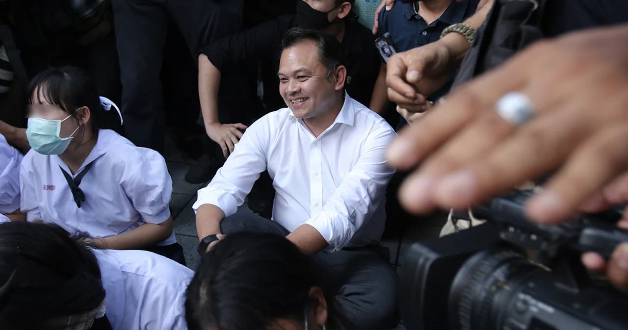 รมว.ศึกษาธิการ แนะเด็กดูสมัยตนชุมนุม กปปส. สุดท้ายไม่ใช่ทางออกประเทศ