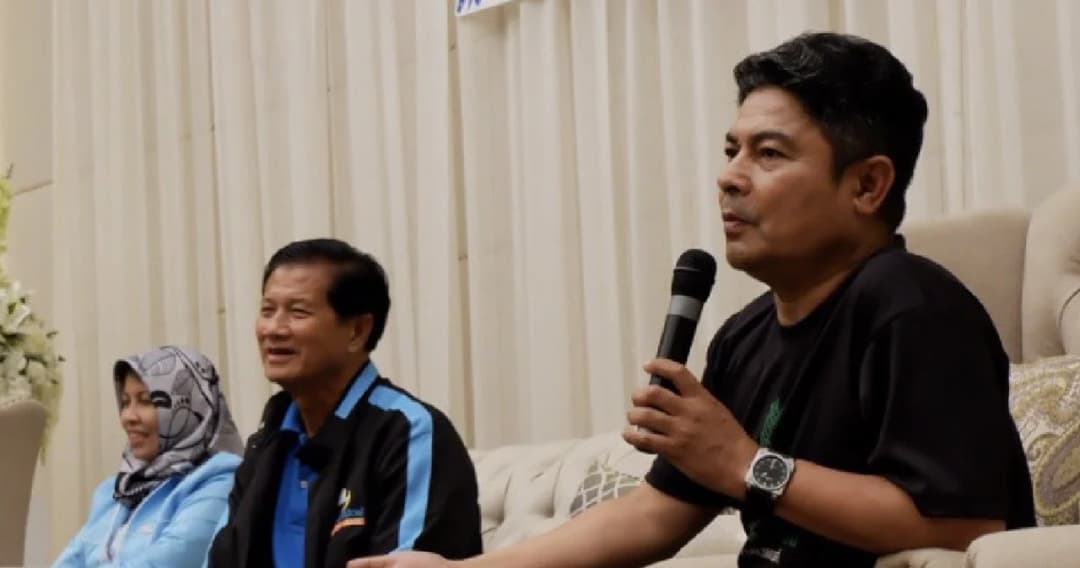 เทพไท ปลุกคนรุ่นใหม่ เข้าร่วม ปชป. หนุนเยาวชน ร่วมเป็น ส.ส.ร. ทำรัฐธรรมนูญใหม่