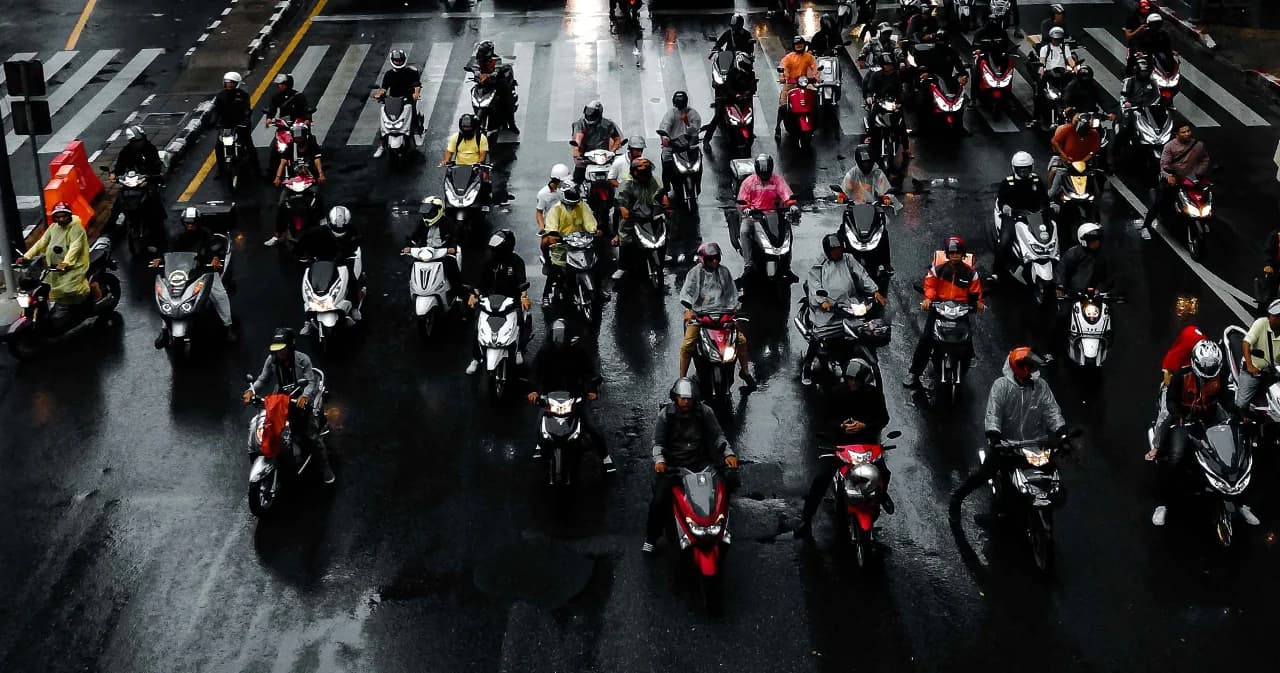 ศักดิ์สยาม คาดหยุดยาว 4-7 ก.ย.นี้ มีรถยนต์ใช้ทางหลวงสายหลักเพิ่มกว่า 5 ล้านคัน