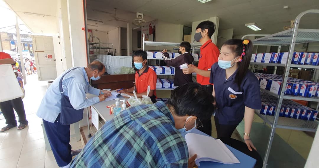 สลากขายส่งพุ่ง 91 บาท พ่อค้าเร่รับไม่ไหวบอกต้องขาย 110 บาทถึงจะคุ้ม