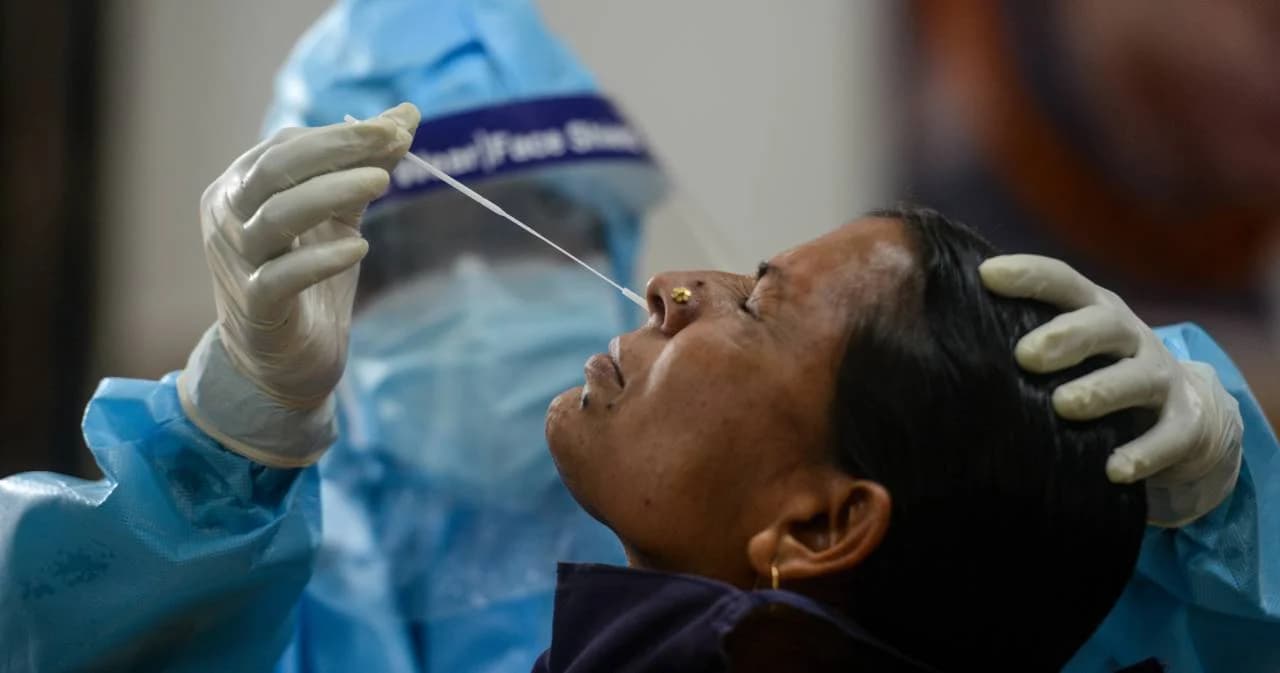 อินเดียพบป่วยโควิด-19 รายใหม่เพิ่ม 97,570 ราย ในวันเดียว