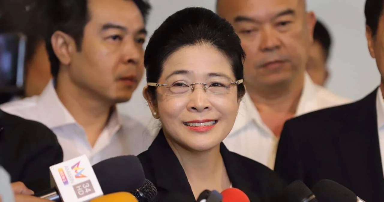 ‘คุณหญิงสุดารัตน์’ เปิดใจครั้งแรกลาออกไม่เกี่ยว ‘คุณหญิงพจมาน’ ไม่สังฆกรรมรบ.แห่งชาติ