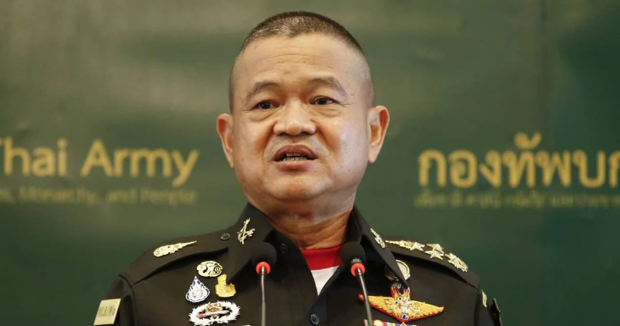 ผบ.ทบ. ชี้แจงควบคุมการชุมนุม ย้ำโอกาสเกิดรัฐประหาร “ติดลบ”