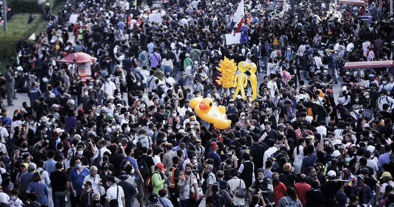 ม็อบราษฎรนัดรวมตัว MRT ศูนย์ราชการนนทบุรี-อิมพีเรียลสำโรง ตร.แนะเลี่ยงเส้นทาง