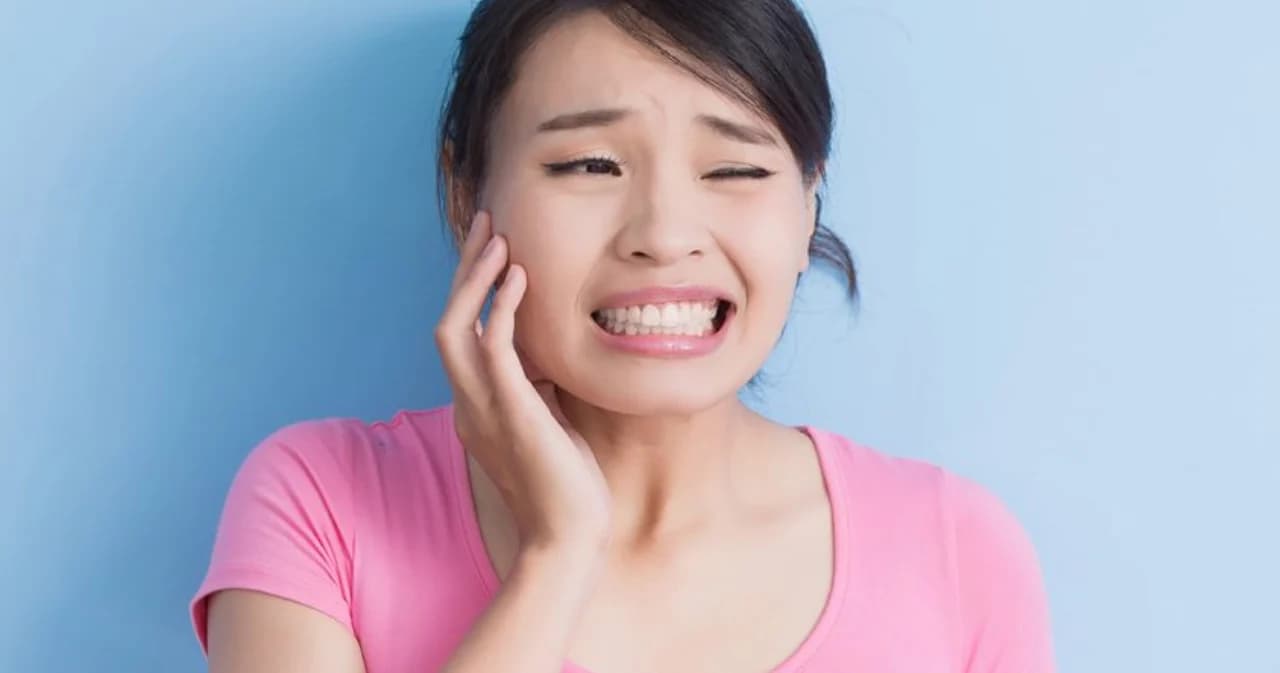 “สายตรง ฟ ฟัน” บริการให้คำปรึกษาปัญหาทางทันตกรรมช่วงโควิด โดยคณะทันตแพทยศาสตร์ จุฬาฯ