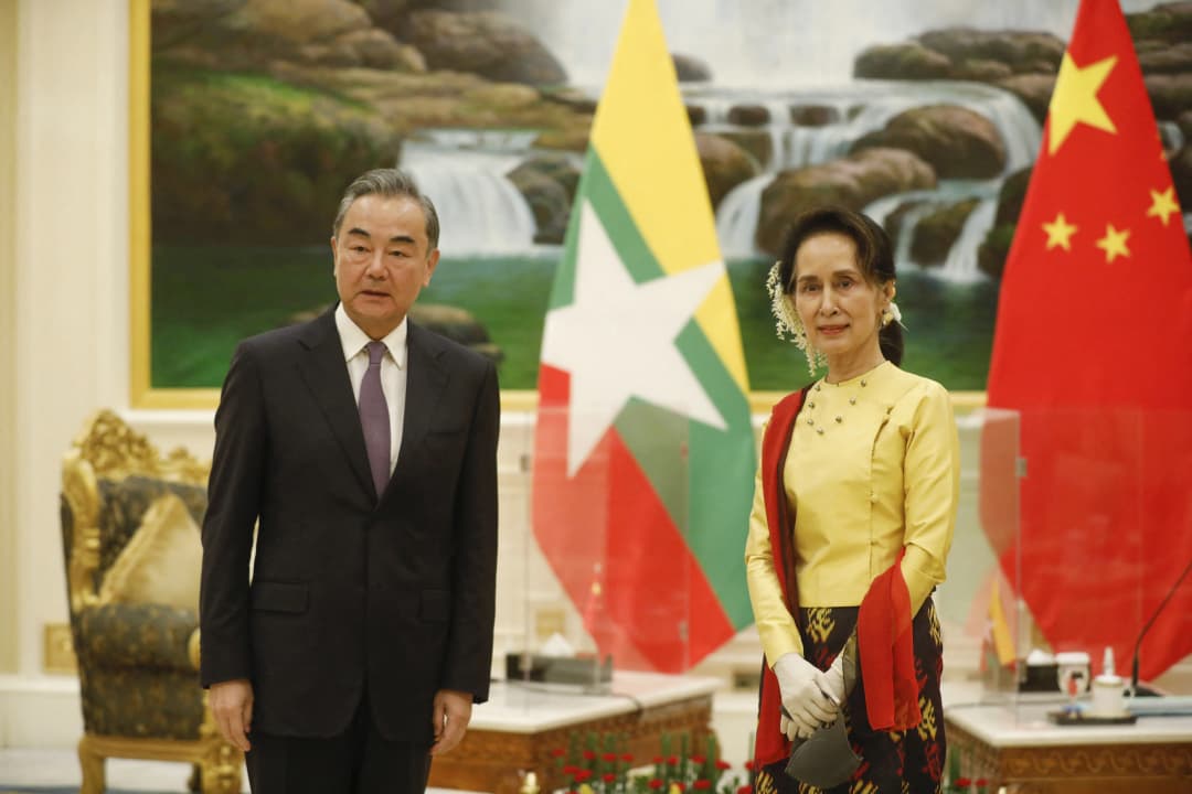 หวัง อี้ ออง ซาน ซู จี จีน เมียนมา AFP0164