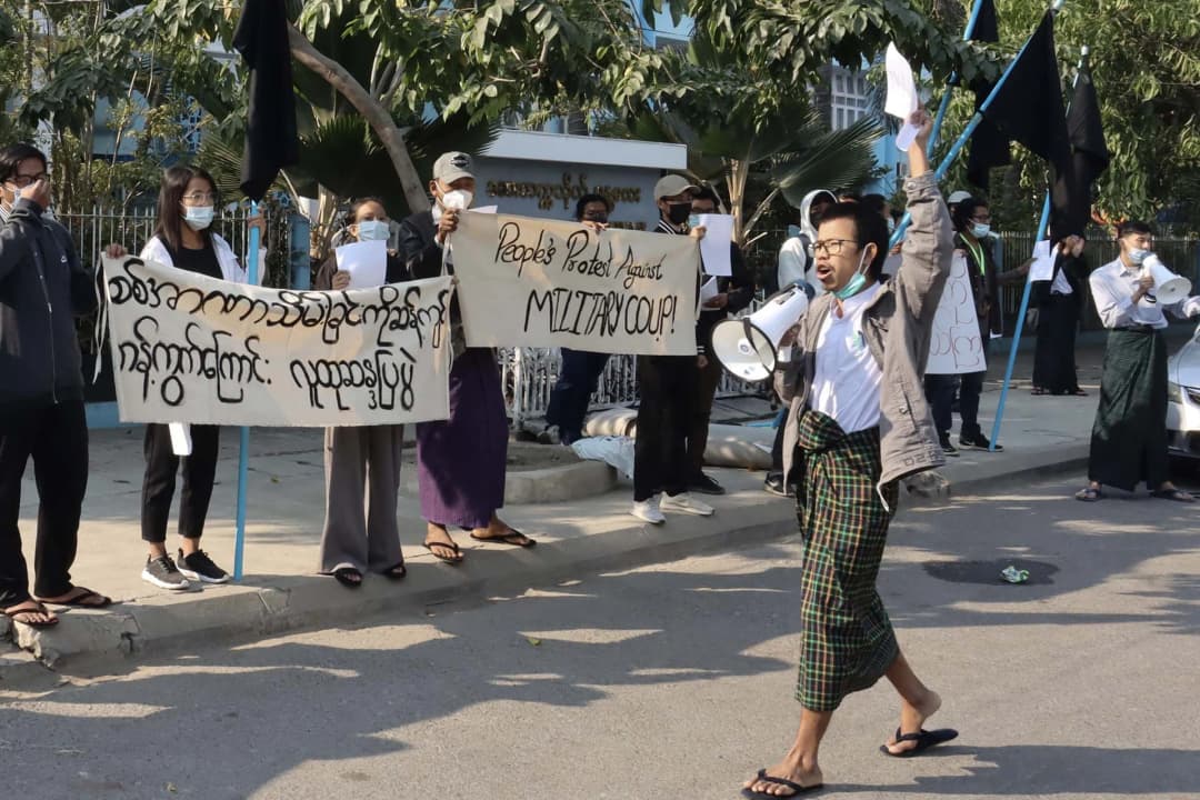 บทบาทการทูตภายใต้ความกดดันของกองทัพเมียนมาหลังยึดอำนาจ